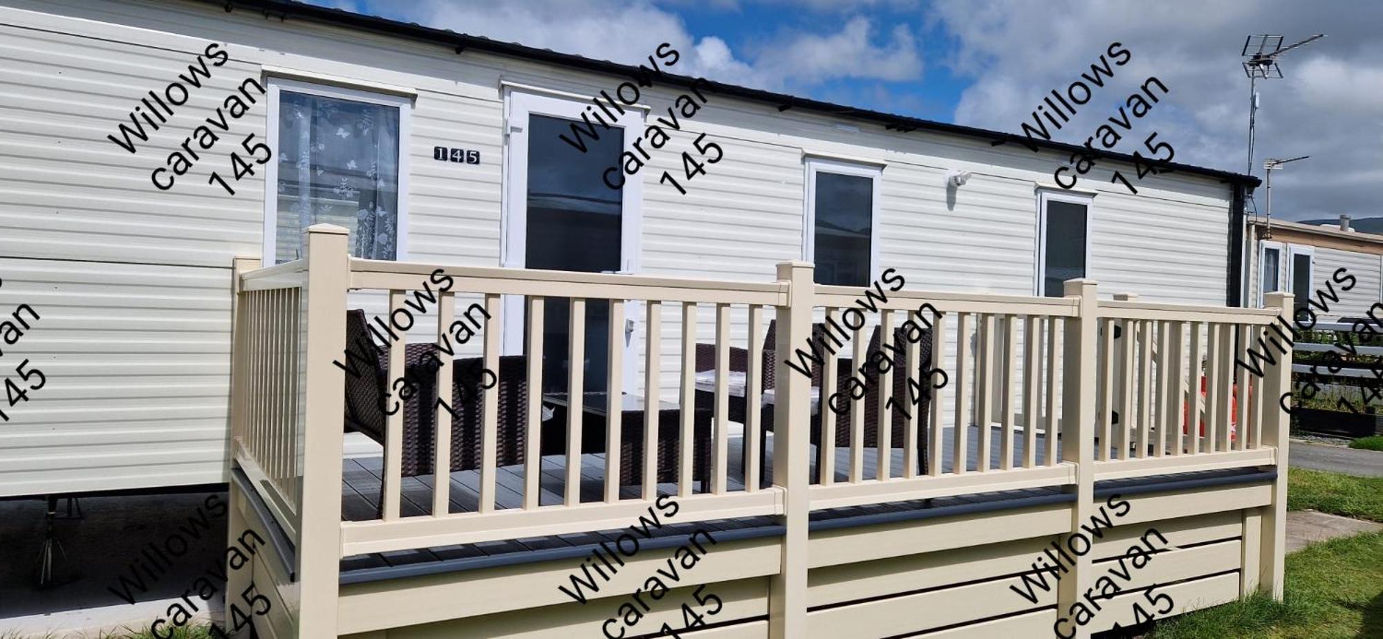 Willows Caravan 145 Llanddwywe Buitenkant foto