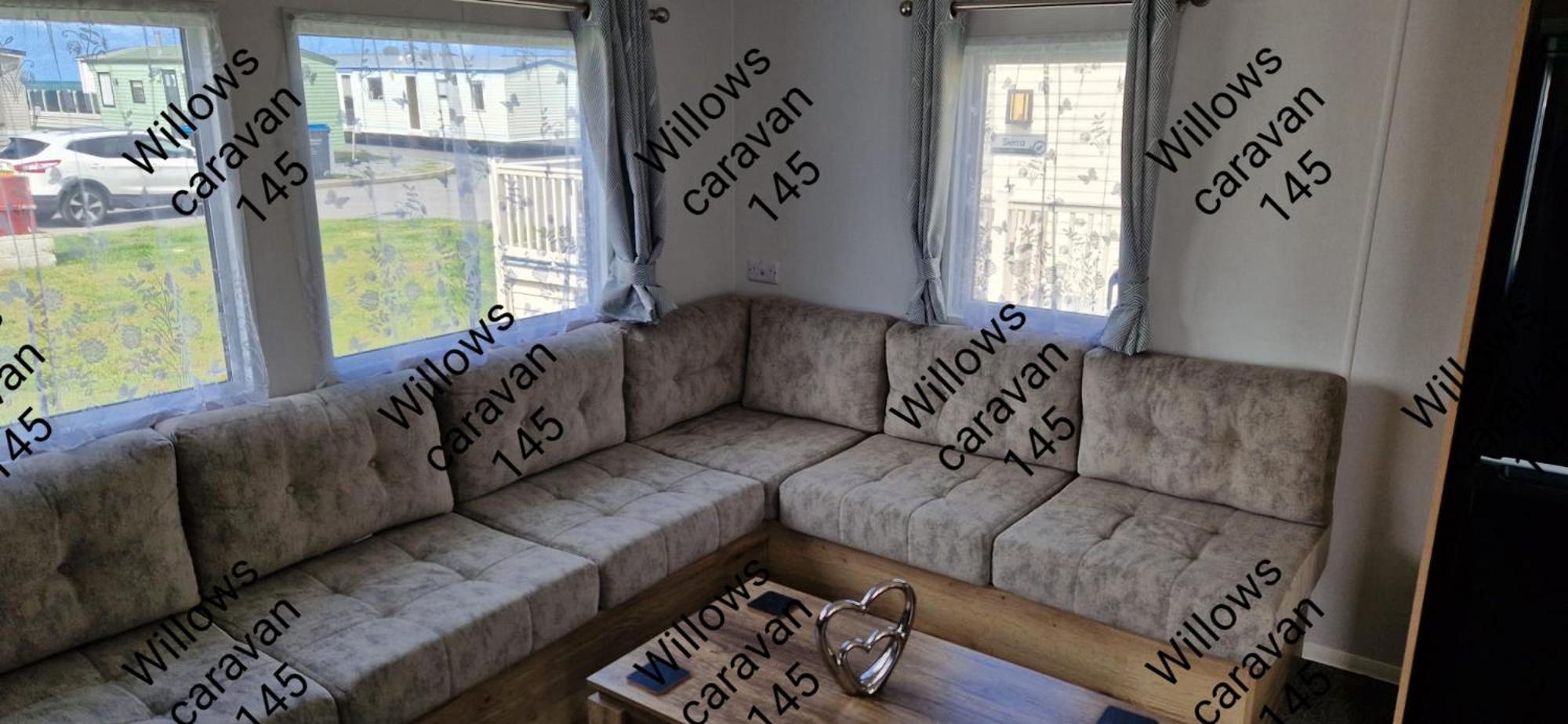 Willows Caravan 145 Llanddwywe Buitenkant foto