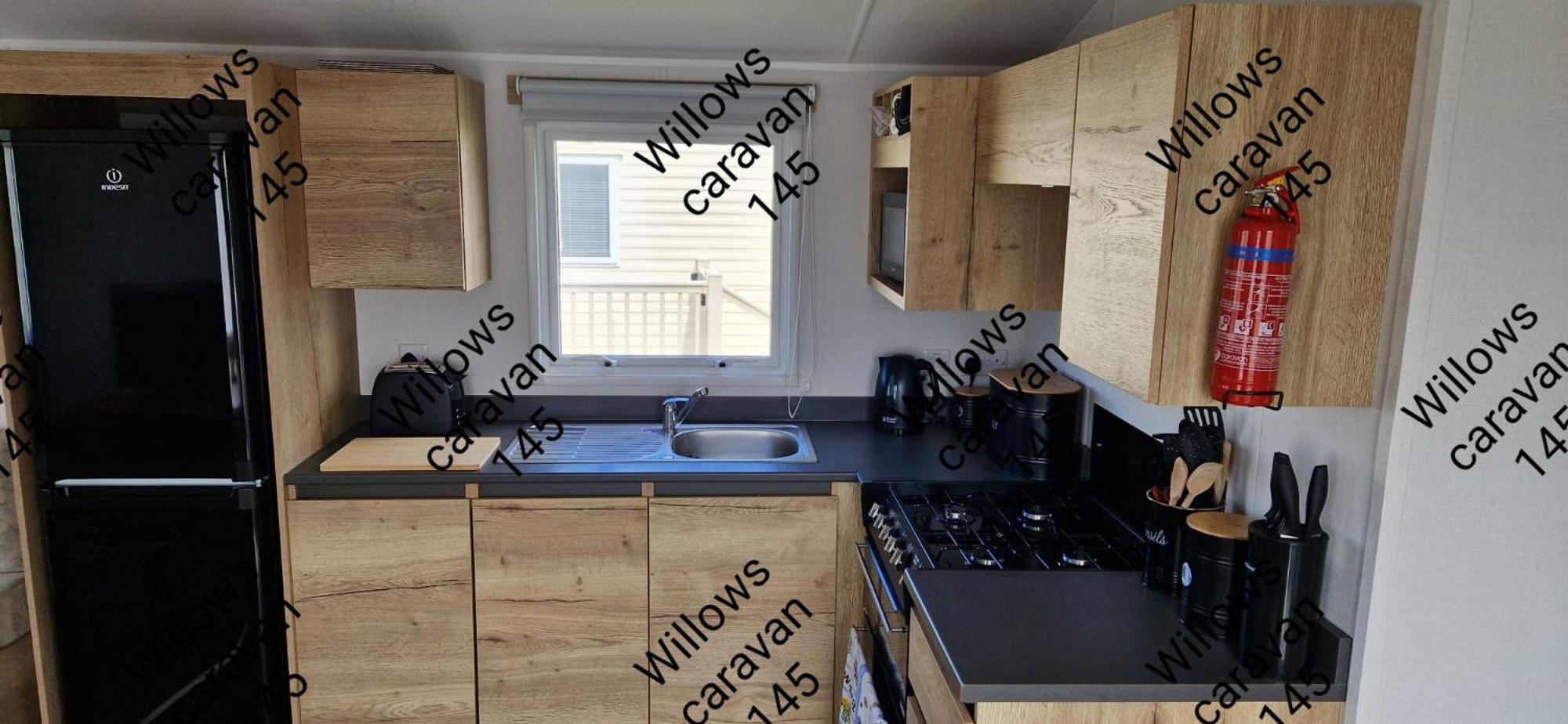 Willows Caravan 145 Llanddwywe Buitenkant foto